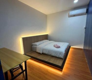 Sibu House | Home2828Stay