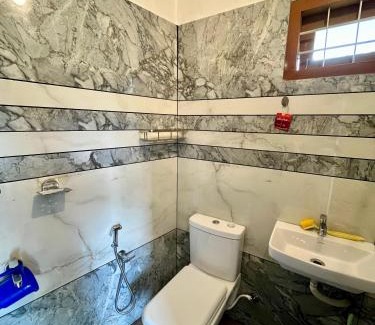 Kochi Apartment | Homebound - near to Aster Medicity