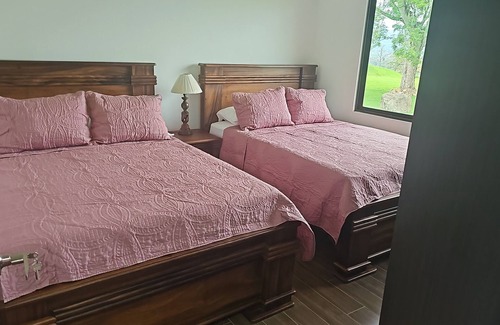 Turrucares House | HomePuraVidaconSaborCubano