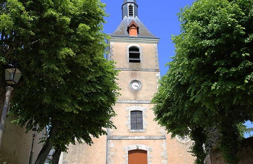 La Chaussee-Saint-Victor House | Homerez - House for 2 ppl. with garden and terrace at La Chaussée-Saint-Victor