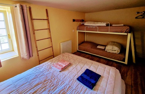 Chomerac Apartment | Homerez - Amazing appartement for 6 ppl. with terrace at Chomérac
