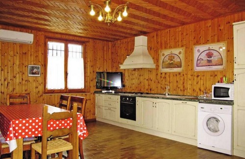 Ramazzano Apartment | Homerez - Apartment in Ramazzano