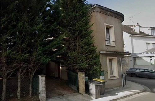 Beaugency Apartment | Homerez - Apartment in Beaugency