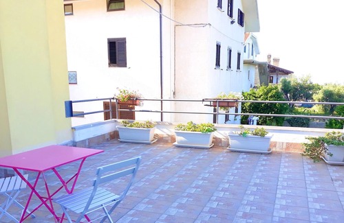 Canosa Sannita Apartment | Homerez - Beautiful apartment With sea view and garden