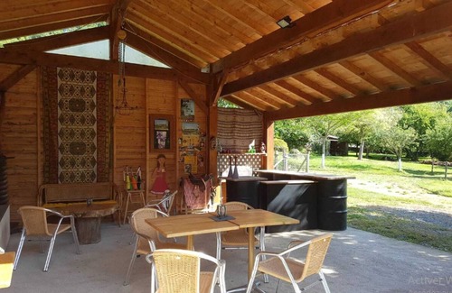 Sedeilhac House | Homerez - Bungalow Sédeilhac garden