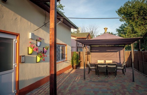 Constanta Apartment | Homerez - Comfortable studio in Constanța with private garden - 18 m²