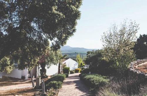 Estepa House | Homerez - Cosy house in Estepa with mountain view