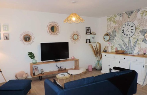 Saint-Pierre-de-Clairac House | Homerez - House for 7 ppl. with swimming-pool at Saint-Pierre-de-Clairac