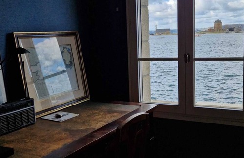 Camaret-sur-Mer House | Homerez - House in Camaret sur Mer