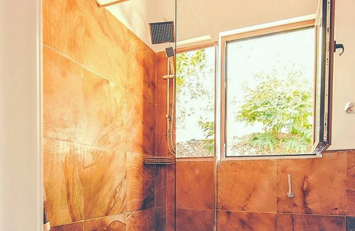 Canamero House | Homerez - House in Cañamero, shared pool