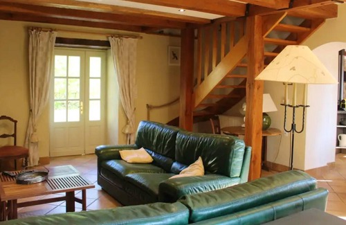 Saint-Pierre-de-Cole House | Homerez - Nice house for 6 ppl. with swimming-pool at Saint-Pierre-de-Côle