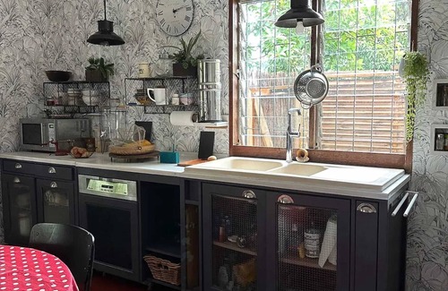 Les Avirons Villa | Homerez - Spacious villa with pool in Les Avirons