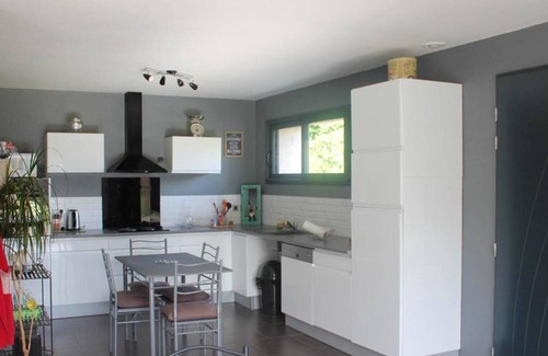 Marigny Villa | Homerez - Villa for 6 ppl. with swimming-pool, sauna and garden at Marigny