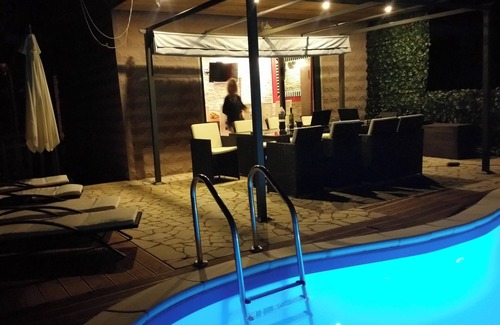 Vantacici Villa | Homerez - Villa, Vantačići, pool