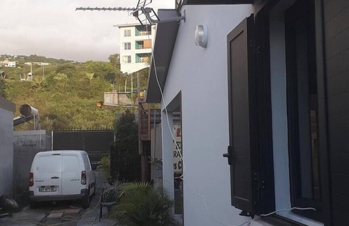 Saint-Leu House | Homerez - Welcoming House in Saint-Leu with Stunning Views