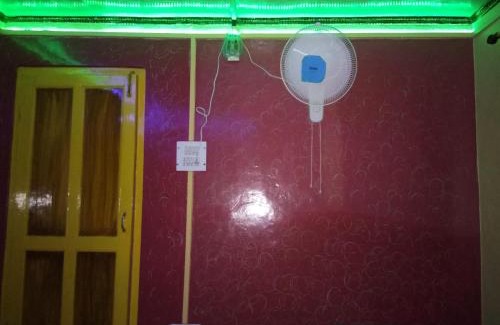 Srinagar House | HomeStay Just a Minute Away From Hari Parbat