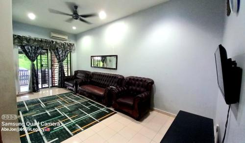 Kuala Berang House | Homestay Kuala Berang Solehah Full Aircond