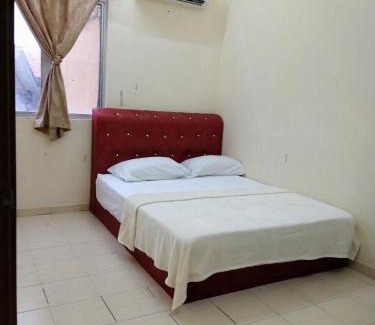 Ladang Sekolah Apartment | Homestay Kuala Terengganu near Batu Burok, Hospital HSNZ, KTCC Mall, Drawbridge A