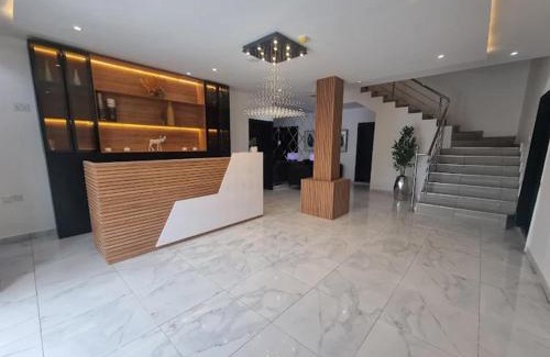 Lekki Hotel | HomeWorth Hotel
