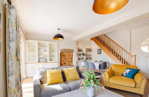 Richmond House | Honey Cottage