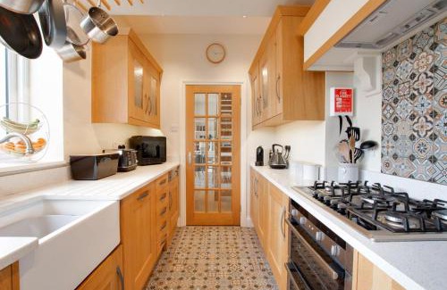 Richmond House | Honey Cottage