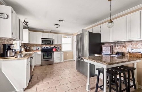 Nashville House | Honky-Tonk Home Bar | Min 2 Broadway