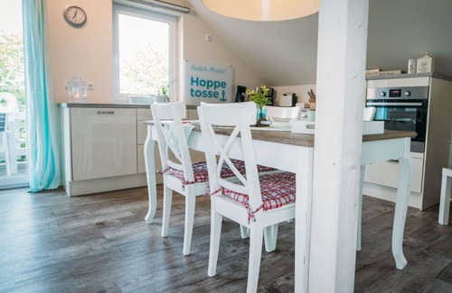 Schonberger Strand House | Hoppetosse Comfortable holiday residence