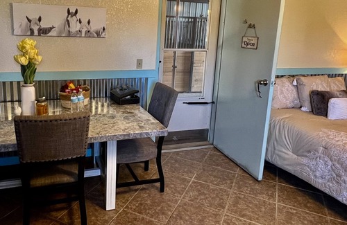 Las Cruces House | Horse Barn Apartment!