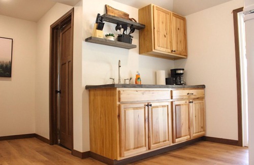 Rapid City Cabin | Horse Creek Resort - Cabin 12