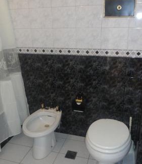 Almagro Apartment | Hosp Italiano cómodo equipado con piano luz y sol Bienvenidos!