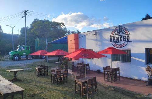 Zipaquira House | Hospedaje & Restaurante Rancho Grande Tocancipá SAS