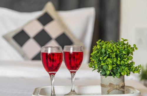 Dharampur Apartment | Host jatin Mountain hills kasauli 7o1827o7o3