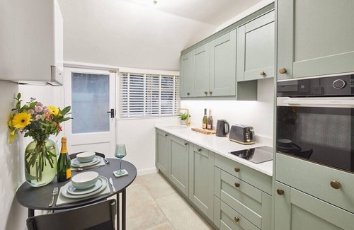 Yarm House | Host & Stay | Bentley Wynd