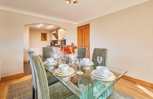 Hawsker House | Host & Stay - Cherry Willows