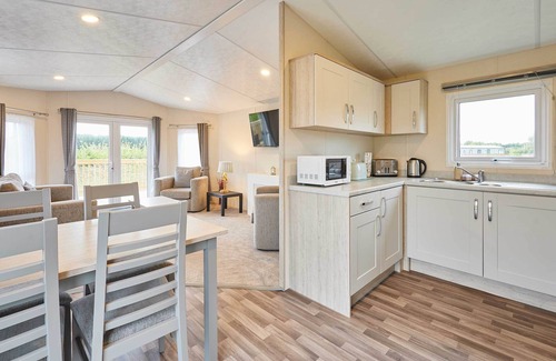 Pickering Ski Chalet | Host & Stay | Deer View Lodge