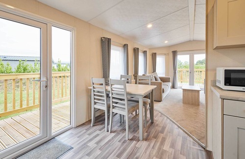 Pickering Ski Chalet | Host & Stay | Deer View Lodge