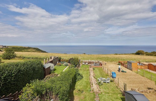 Hinderwell House | Host & Stay | Ammonite Cottage