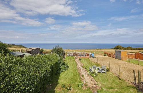 Hinderwell House | Host & Stay | Ammonite Cottage