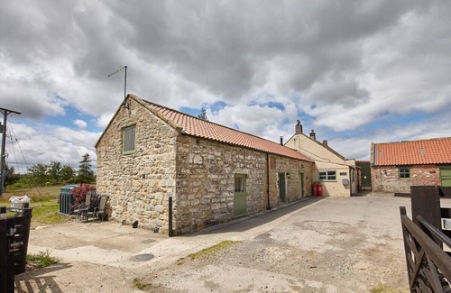 Saltburn-by-the-Sea House | Host & Stay | The Hayloft