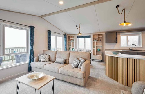 Pickering Ski Chalet | Host & Stay | Linden Lodge, Ashdown Retreat
