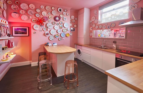 Saltburn-by-the-Sea Apartment | Host Stay The Artists Pad