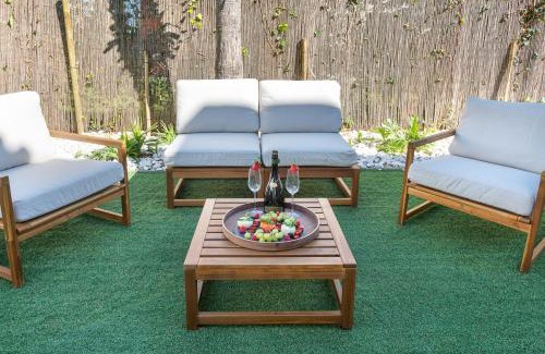 Penina Villa | Host Wise - Deluxe Spacious House with Terrace & Jacuzzi