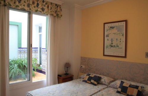Nerja City Centre House | Hostal Ana - Adults Recommended