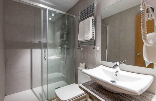 Literary Quarter Hostel | Hostal Cervelo