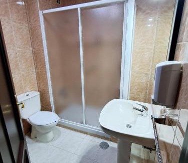 Valdemoro Hostel | Hostal Doña María