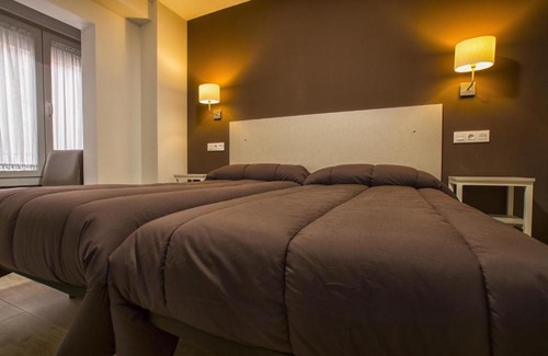 Aranda de Duero House | Hostal Elvira