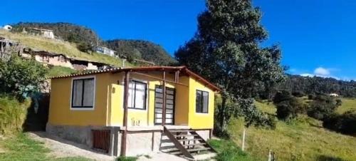 Mongui House | Hostal Espeletia Amarilla