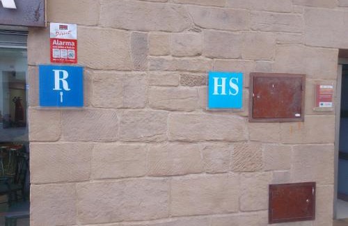 Gurrea de Gallego House | Hostal la covacha