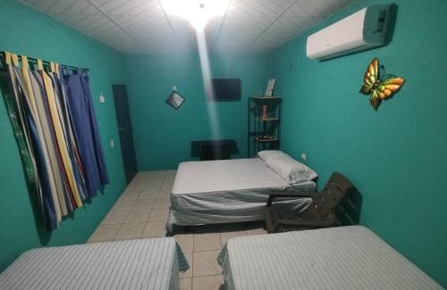 La Union House | Hostal las flores