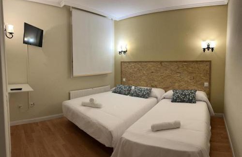 Villalbilla de Burgos House | HOSTAL-RESTAURANTE POSADA DEL DUQUE